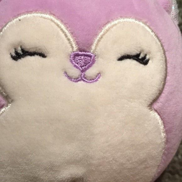 Squishmallow Sydnee the Squirrel.
Squishville 4" Christmas Ornaments Holiday - Picture 4 of 4